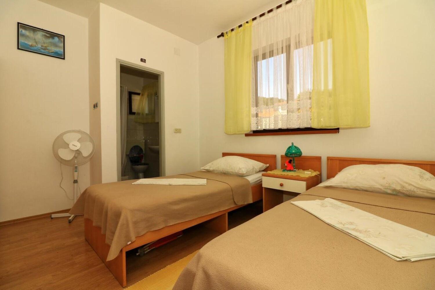 Apartments Slavica - Free Parking イェゼラ エクステリア 写真